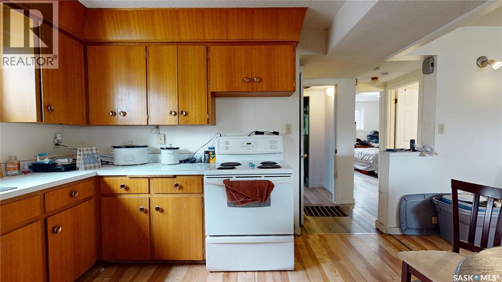 1208 Bond Street Property Photo 28