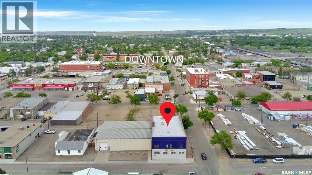 131 Cheadle Street W Property Photo 49