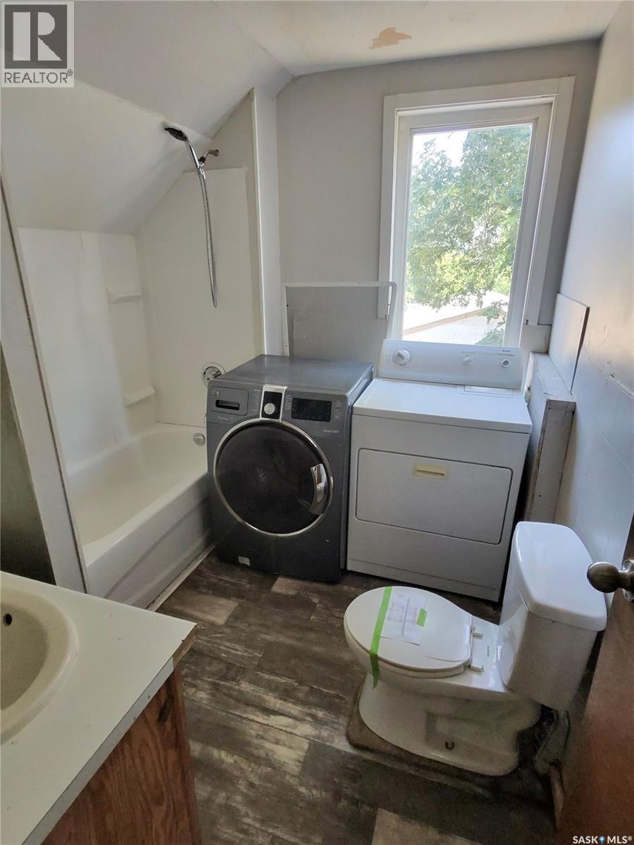1179 Retallack Street Property Photo 13