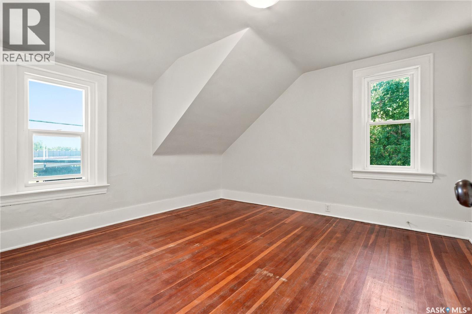1117 Kilburn Avenue Property Photo 26