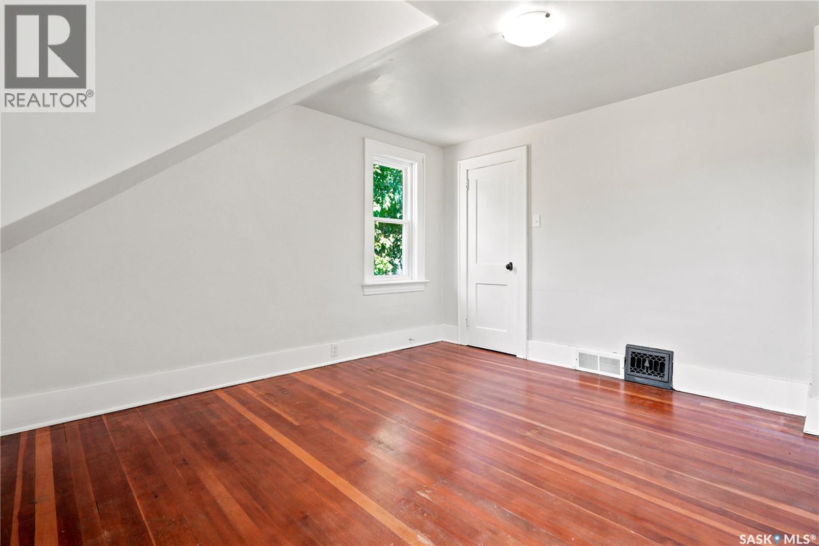 1117 Kilburn Avenue Property Photo 27