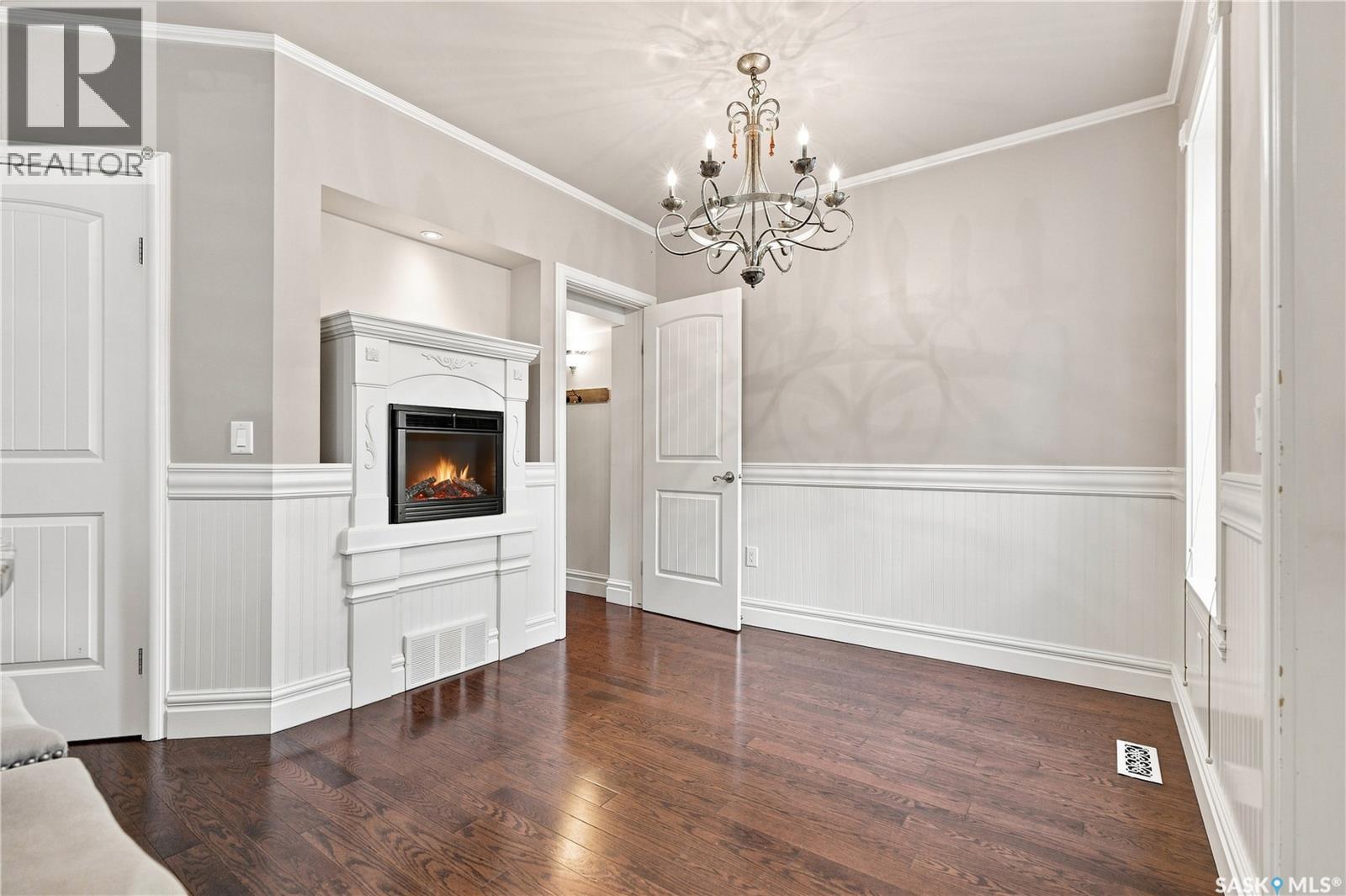 719 14th Street E Property Photo 17