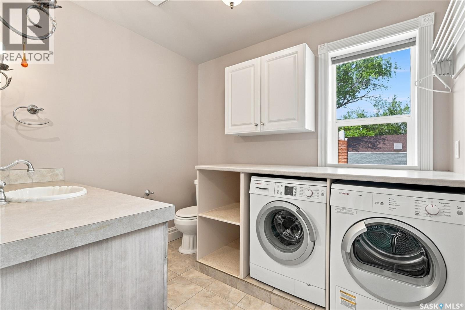 719 14th Street E Property Photo 22