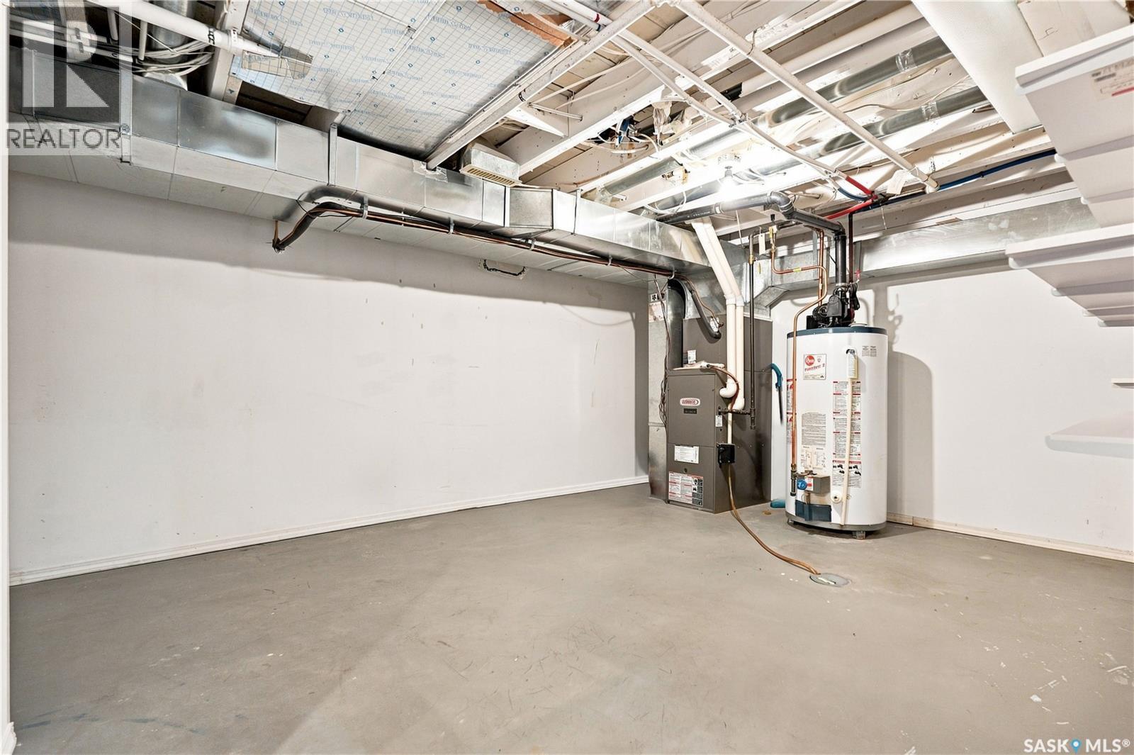 719 14th Street E Property Photo 35