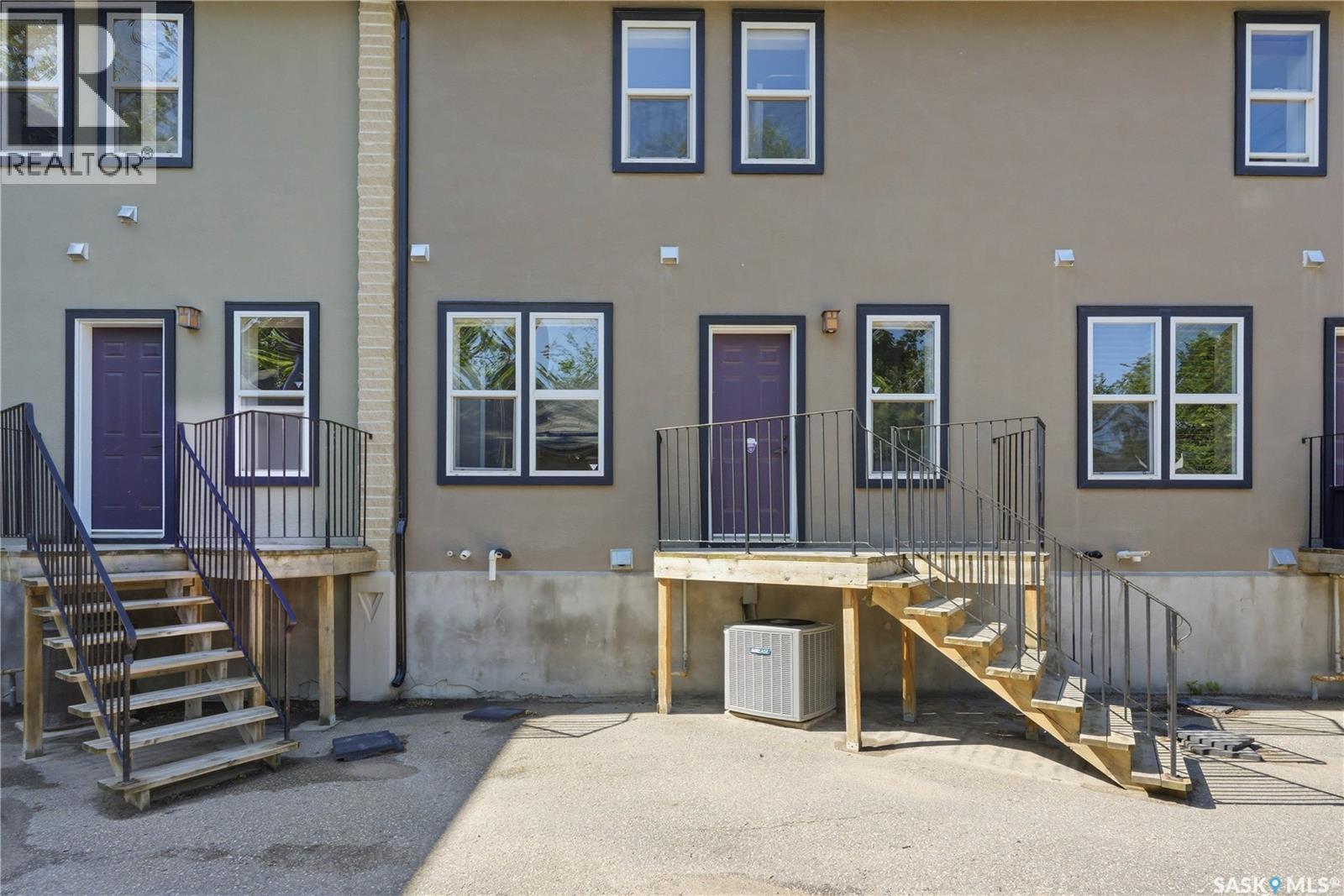 719 14th Street E Property Photo 40