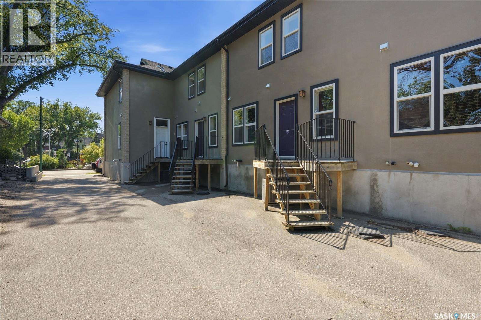 719 14th Street E Property Photo 41