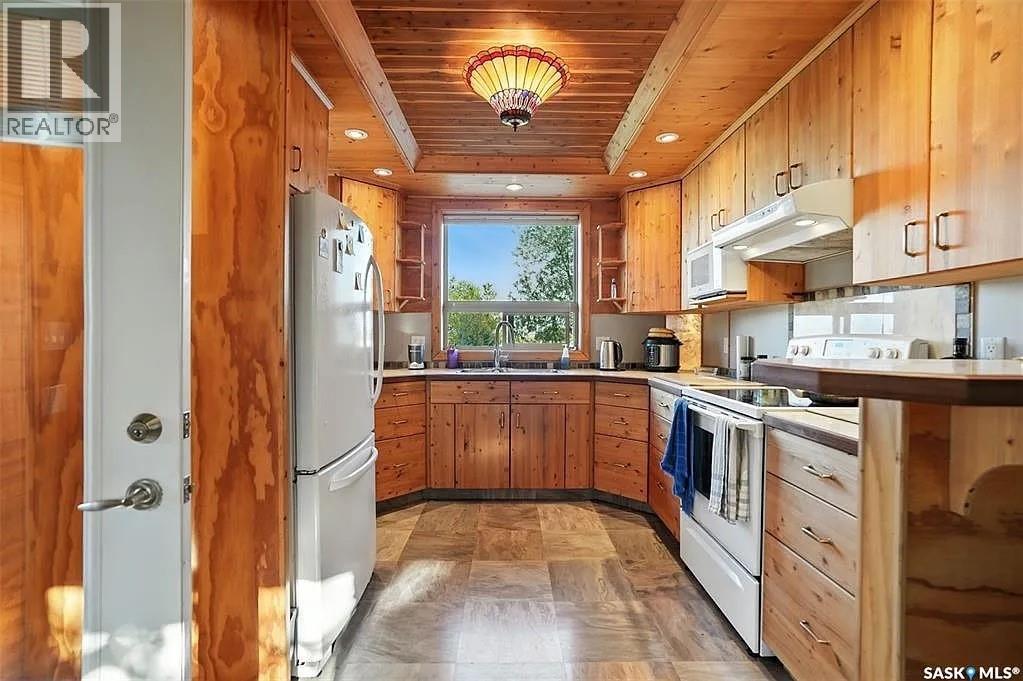 224 Bird Street Property Photo 8