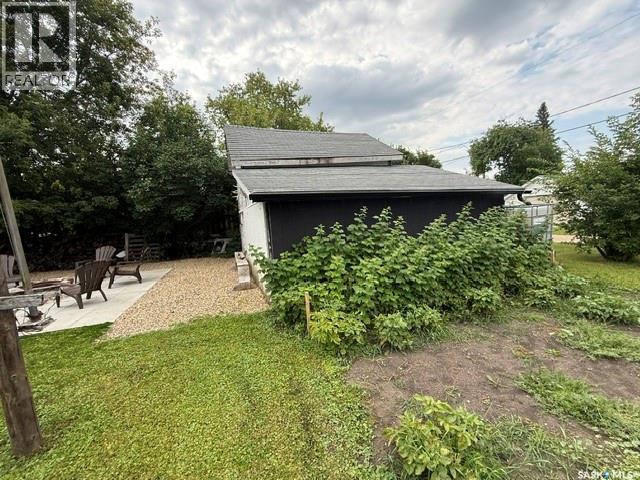209 First Street Property Photo 5