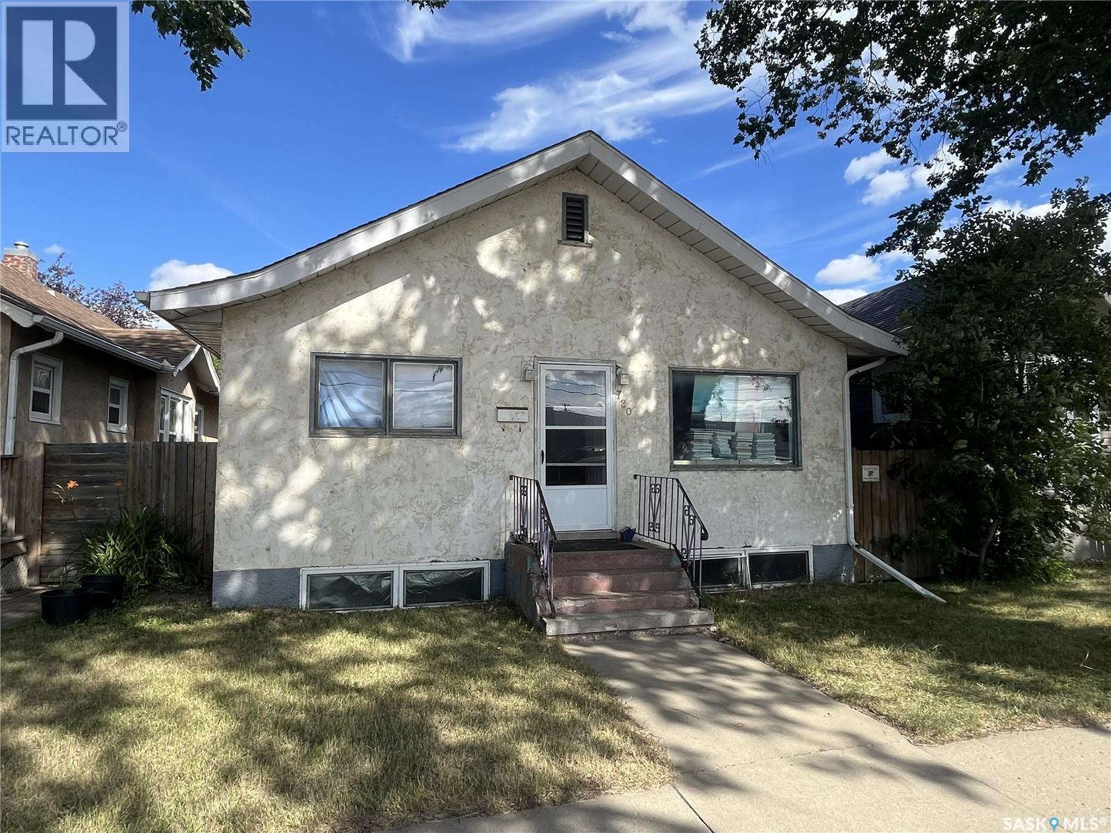 720 3rd Avenue N Property Photo 1