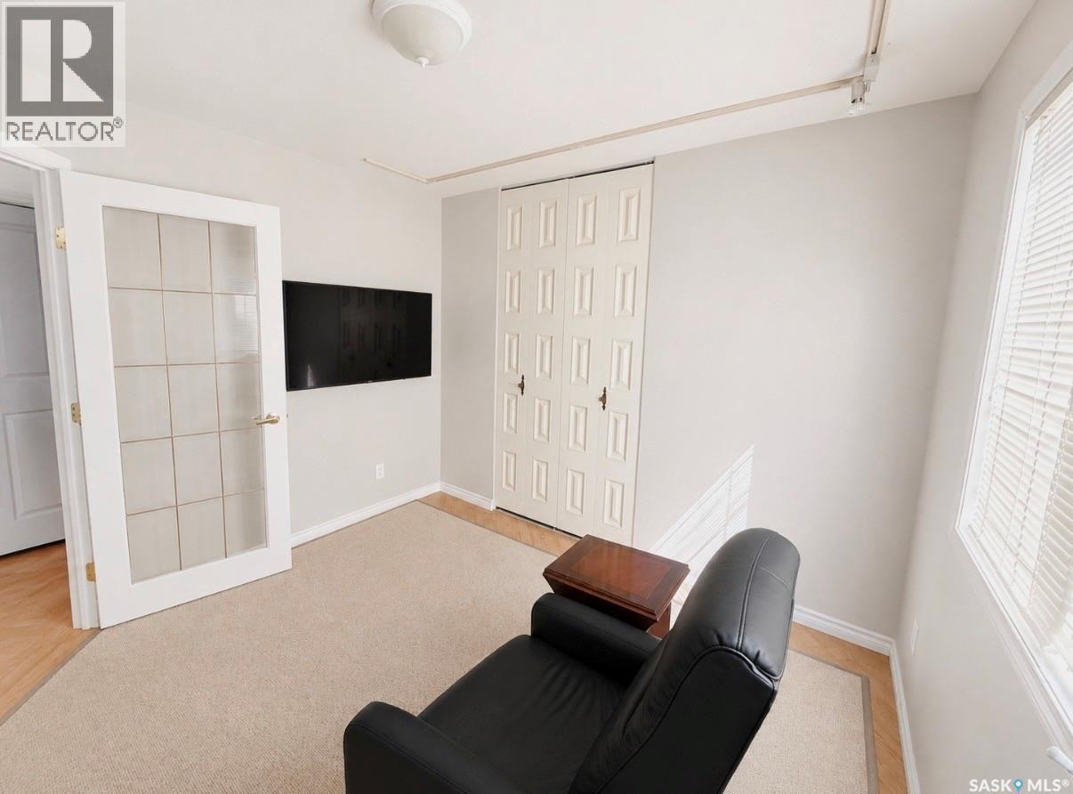 204 Brownlee Street Property Photo 5
