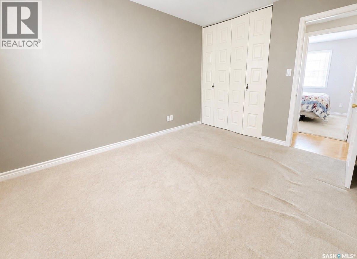 204 Brownlee Street Property Photo 10