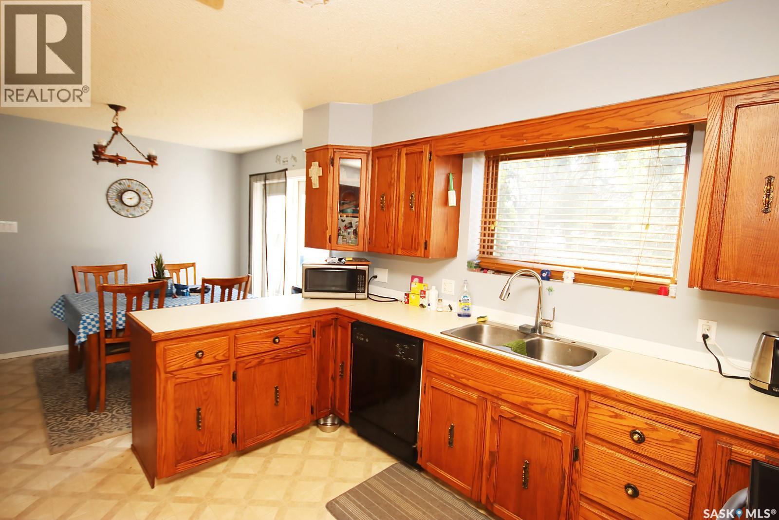 506 Garrish Place Property Photo 10