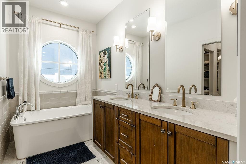 107 Mahabir Crescent Property Photo 27