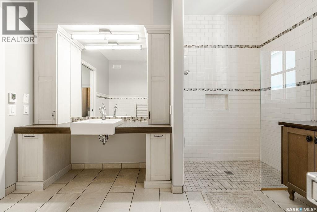 107 Mahabir Crescent Property Photo 32