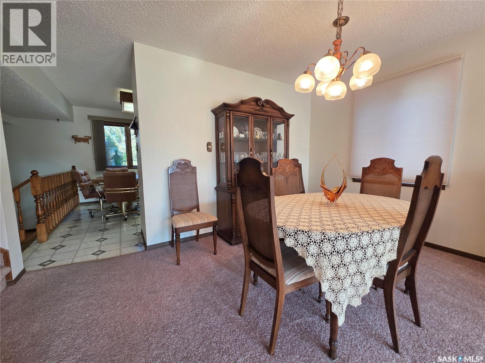 411 Milburn Crescent Property Photo 4