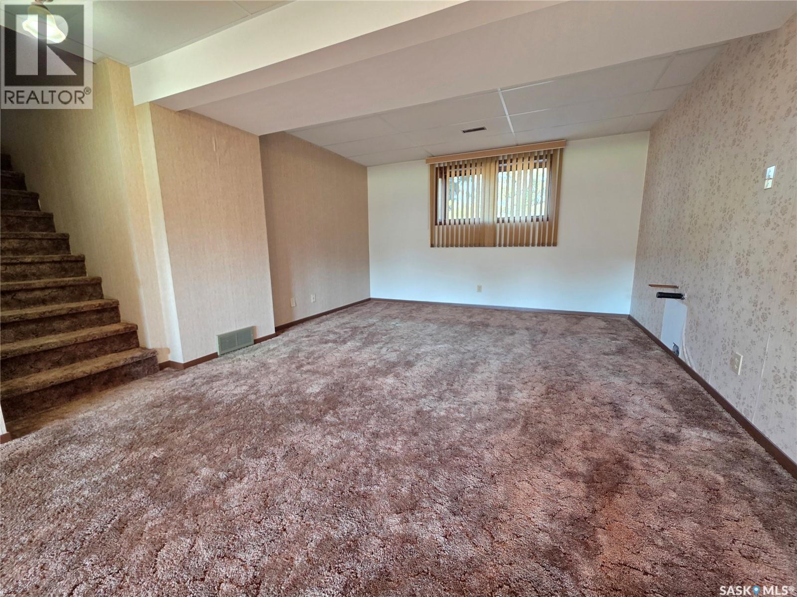 411 Milburn Crescent Property Photo 23