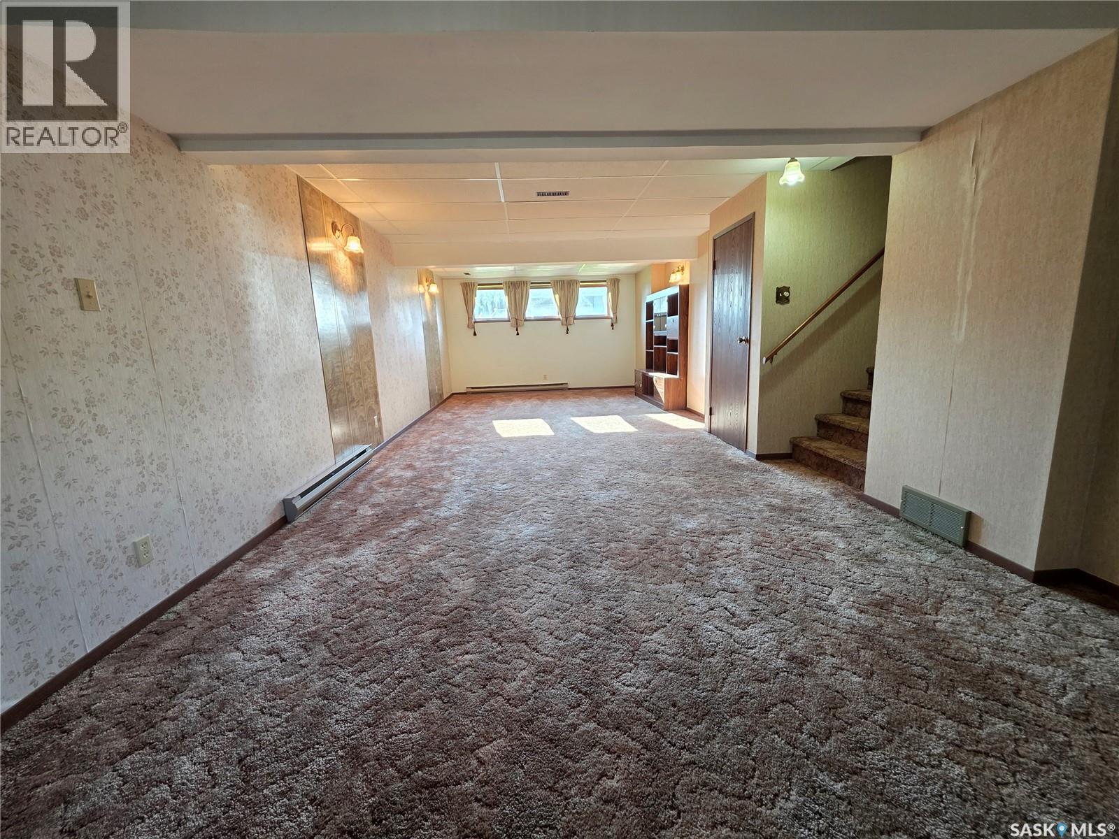 411 Milburn Crescent Property Photo 24