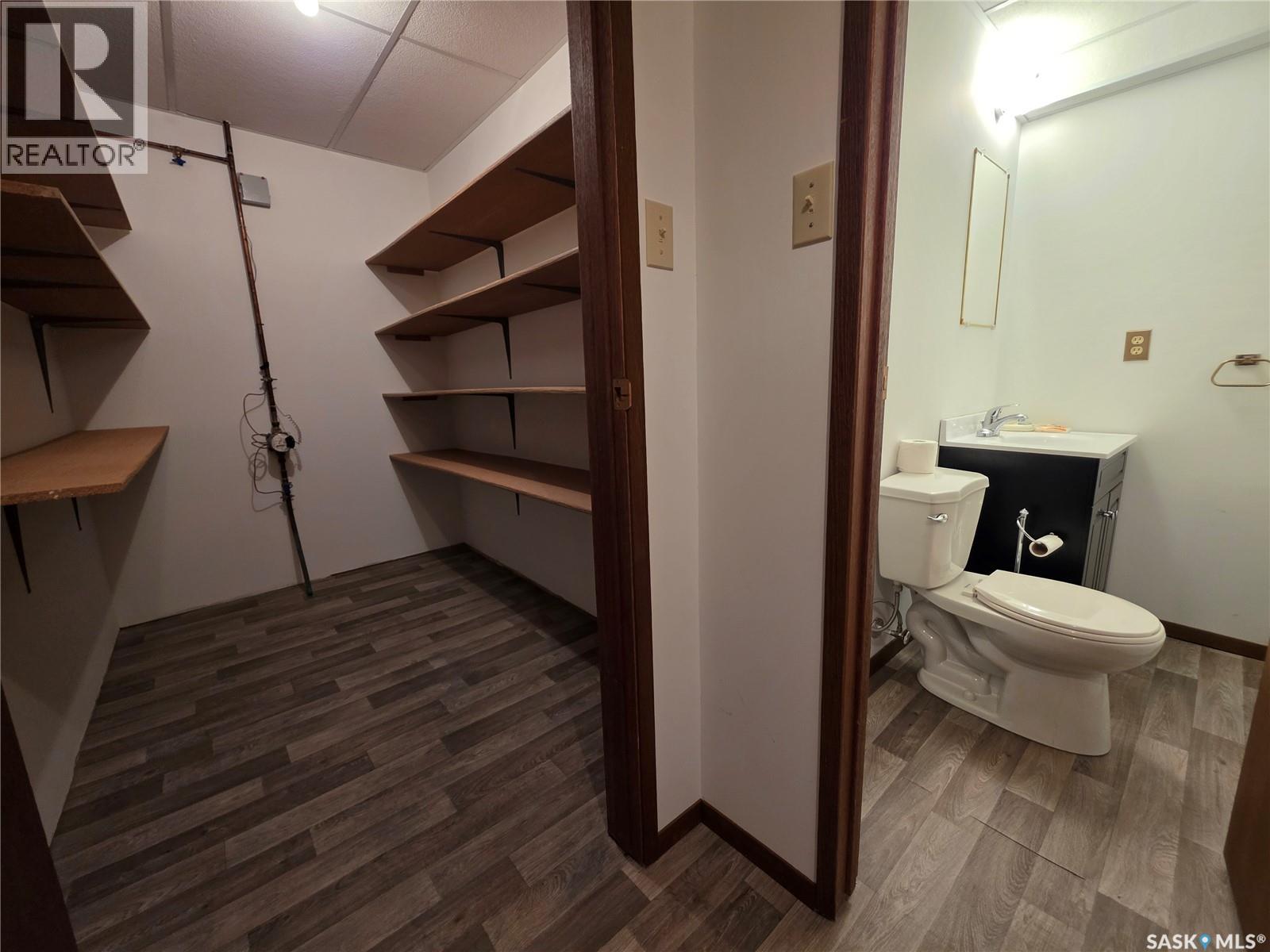 411 Milburn Crescent Property Photo 27