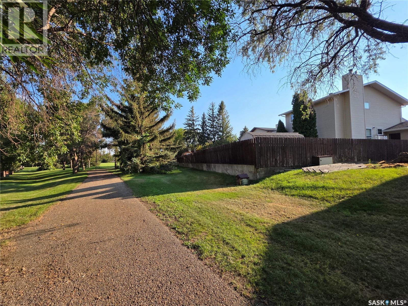 411 Milburn Crescent Property Photo 39
