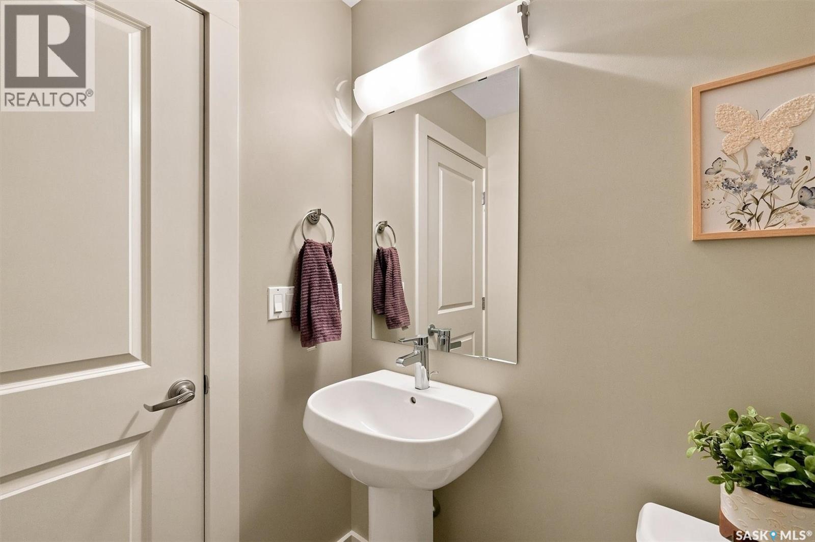 703 Meadows Boulevard Property Photo 38