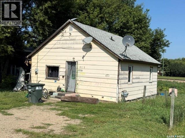 1016 17th Street W Property Photo 1