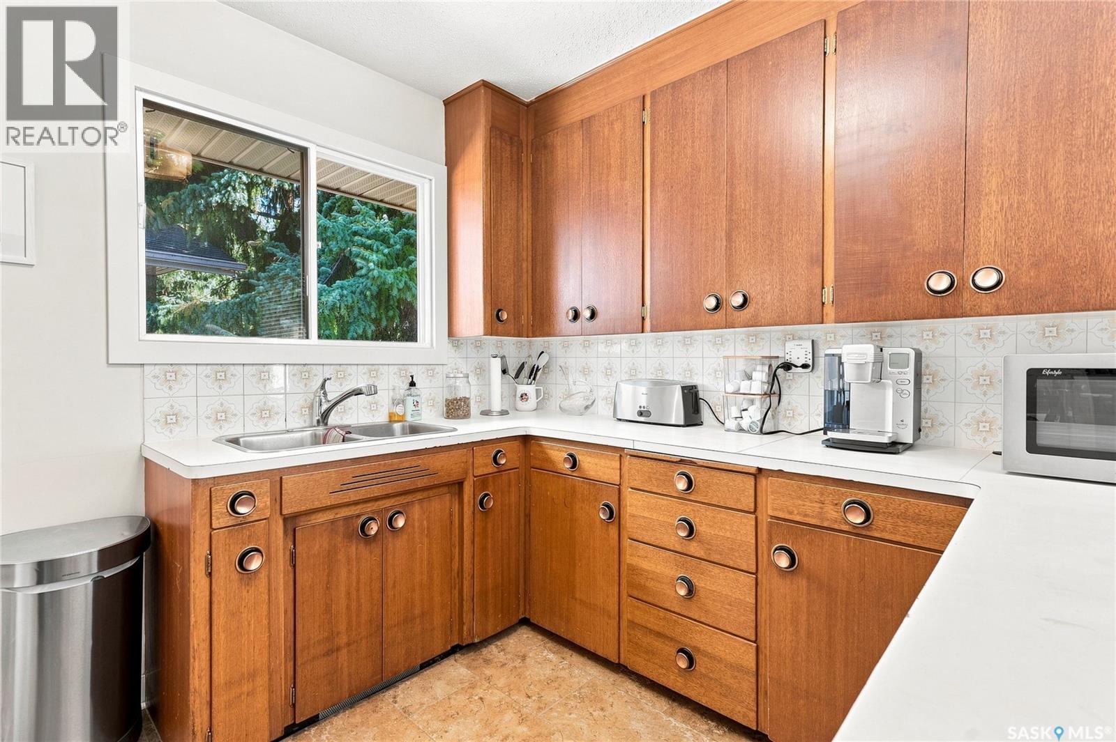 301 Cascade Street Property Photo 18