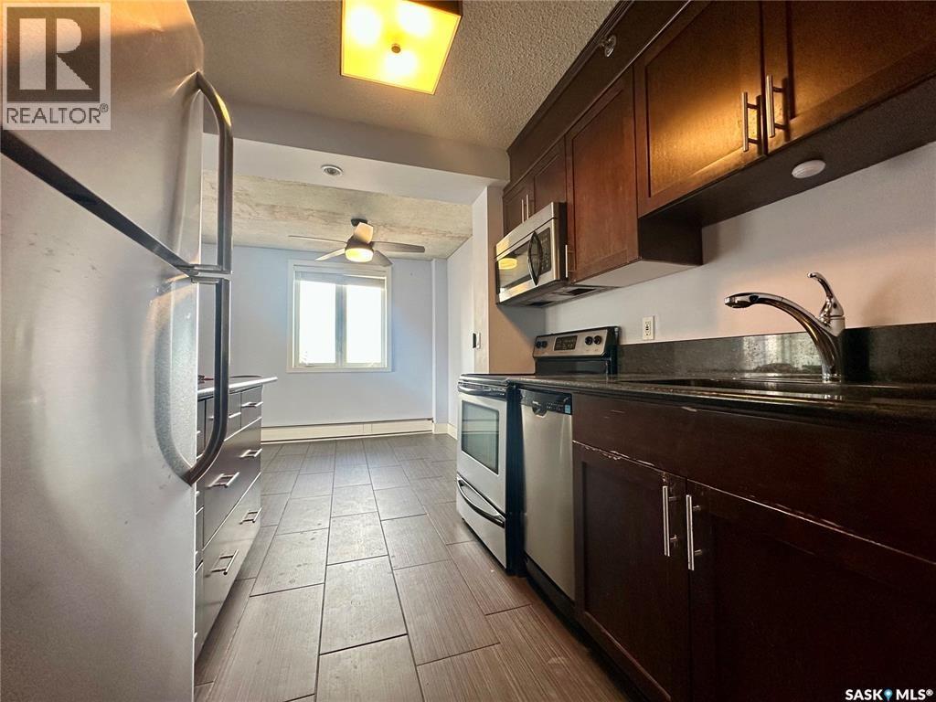 902 320 5th Avenue N Property Photo 6