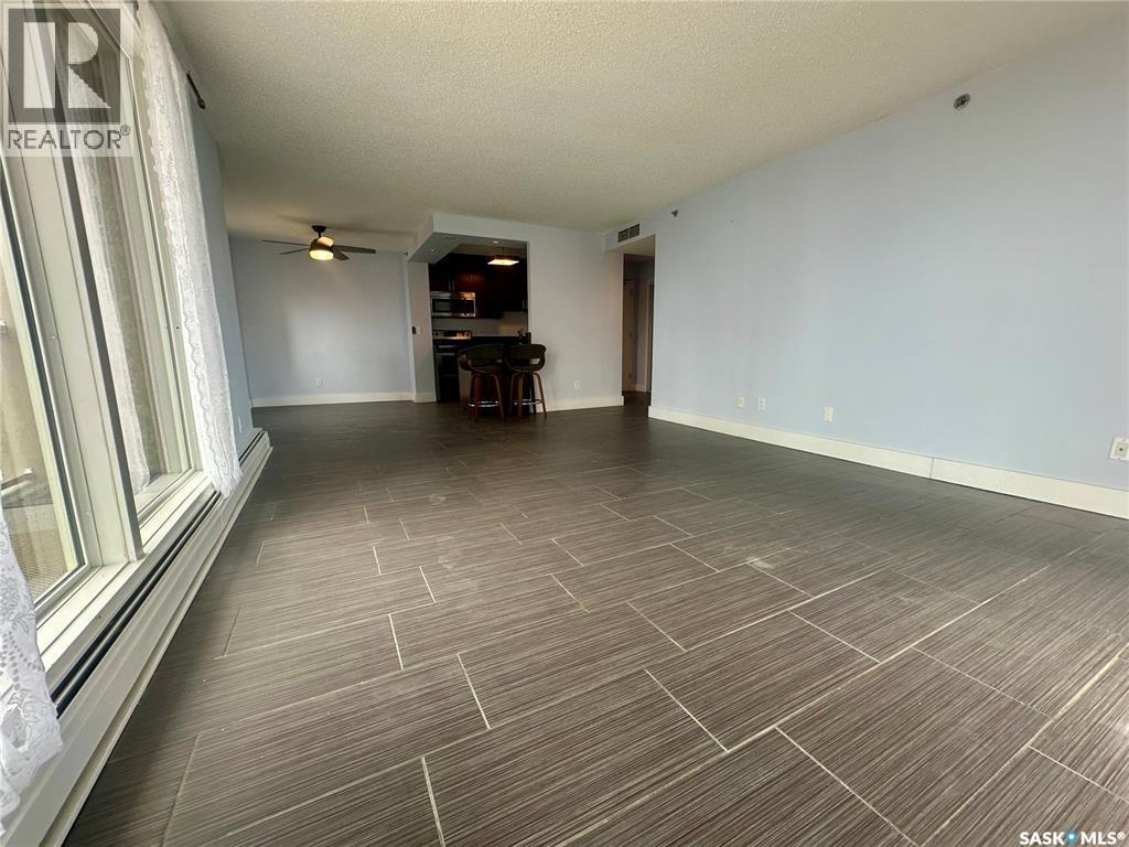902 320 5th Avenue N Property Photo 11