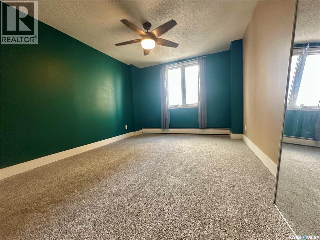 902 320 5th Avenue N Property Photo 18