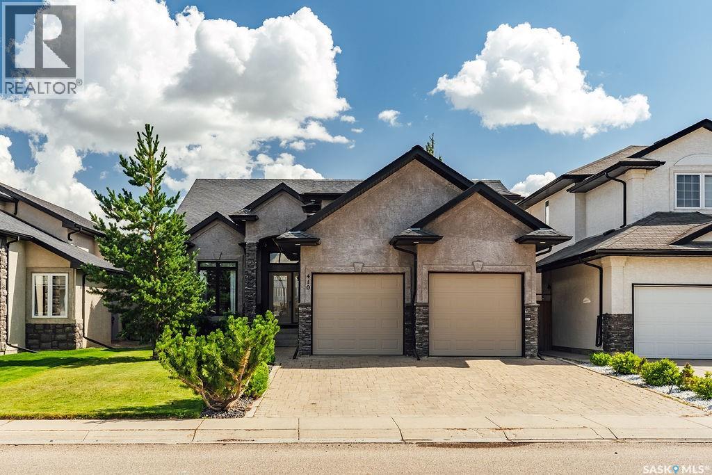 410 Willowgrove Crescent Property Photo 1