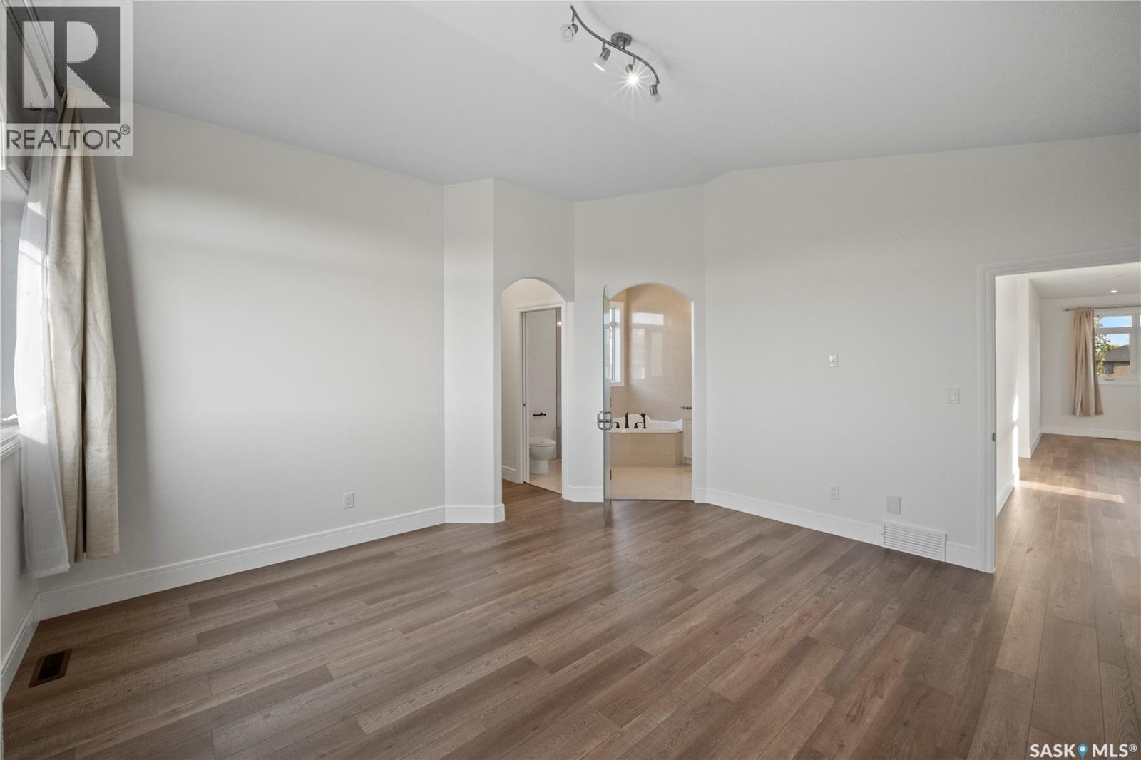 4622 Malcolm Drive Property Photo 34