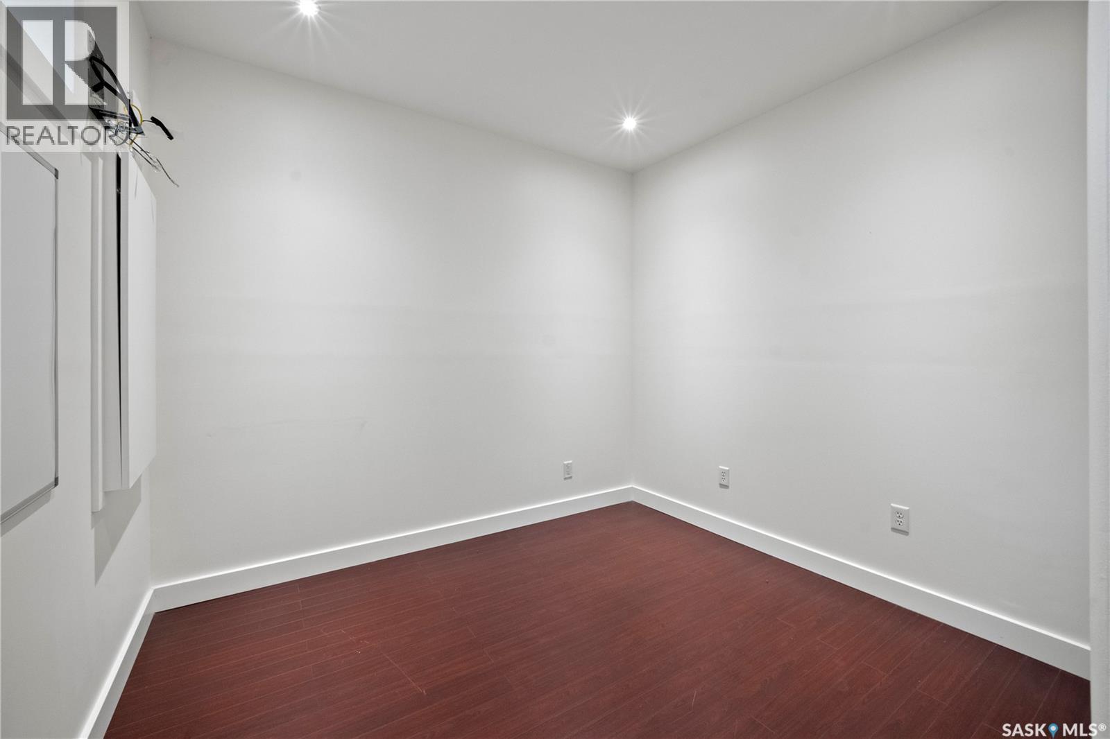 4622 Malcolm Drive Property Photo 56