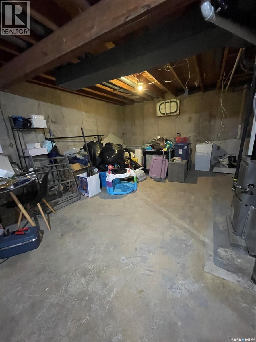 907 Grove Street Property Photo 21