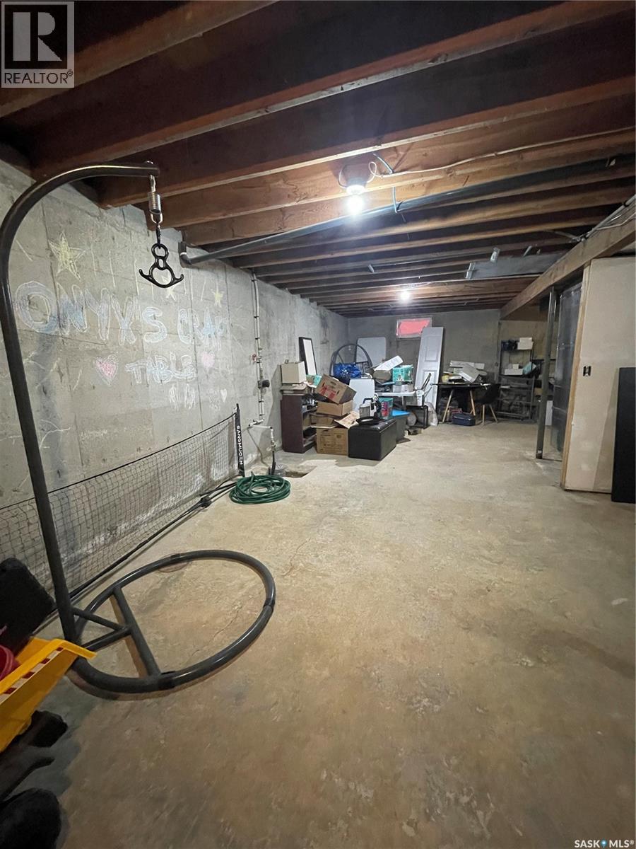 907 Grove Street Property Photo 22