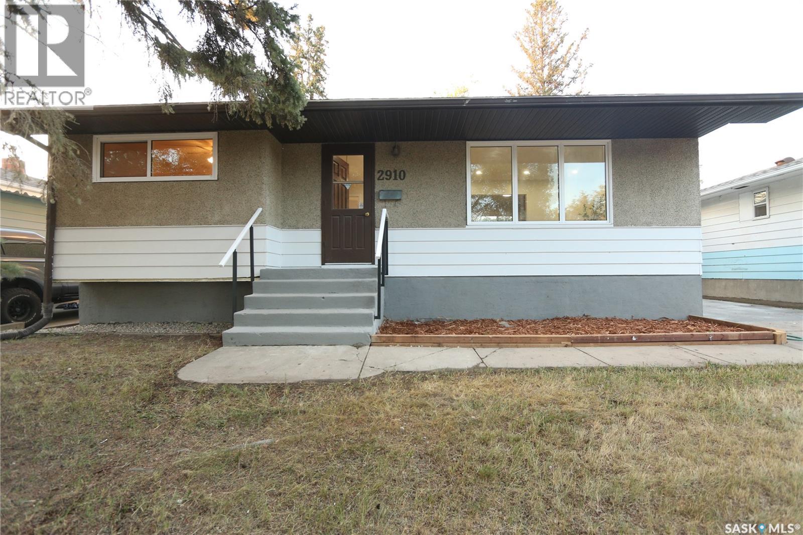 2910 Avonhurst Drive Property Photo 1