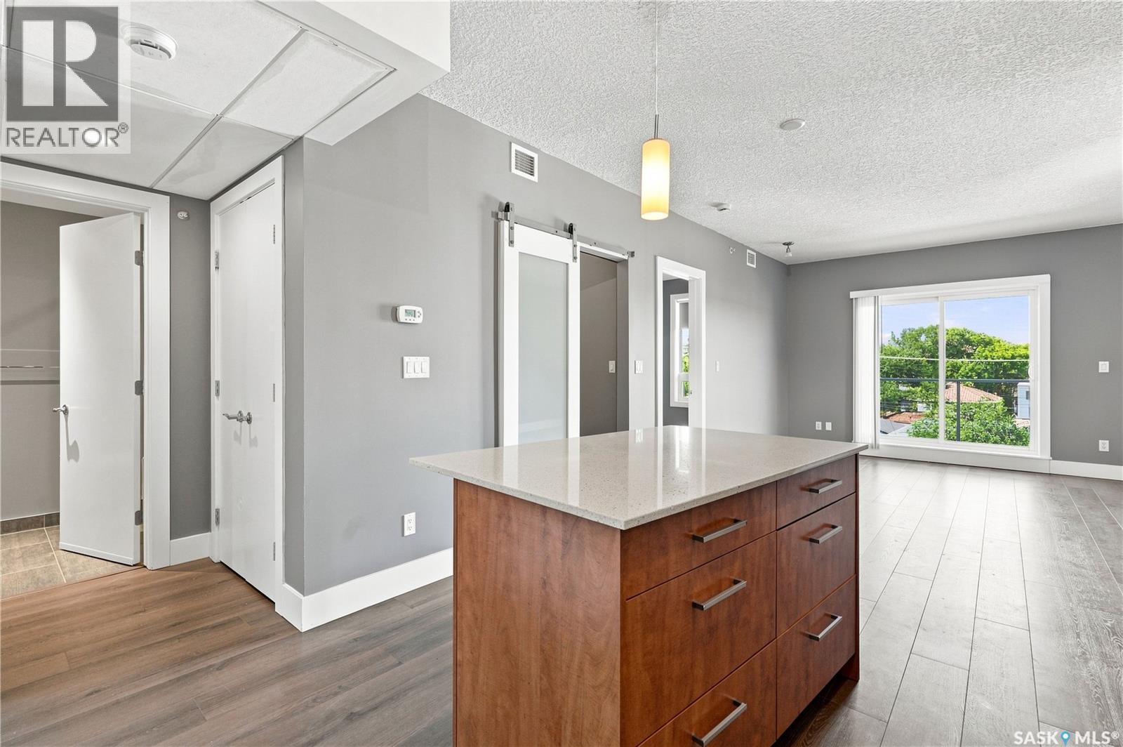 310 404 C Avenue S Property Photo 12