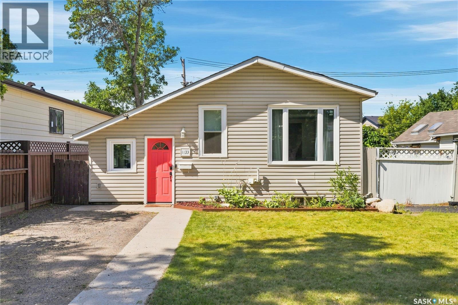 1133 I Avenue N Property Photo 1
