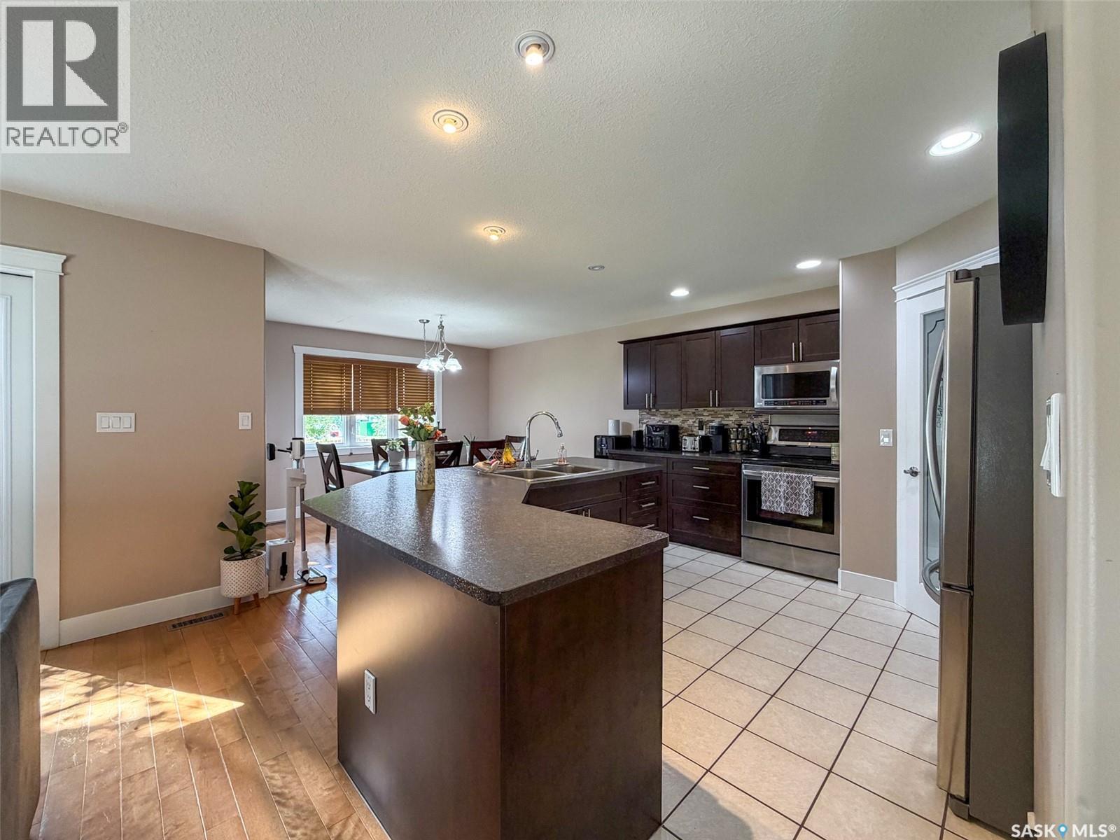 715 Centre Street Property Photo 16