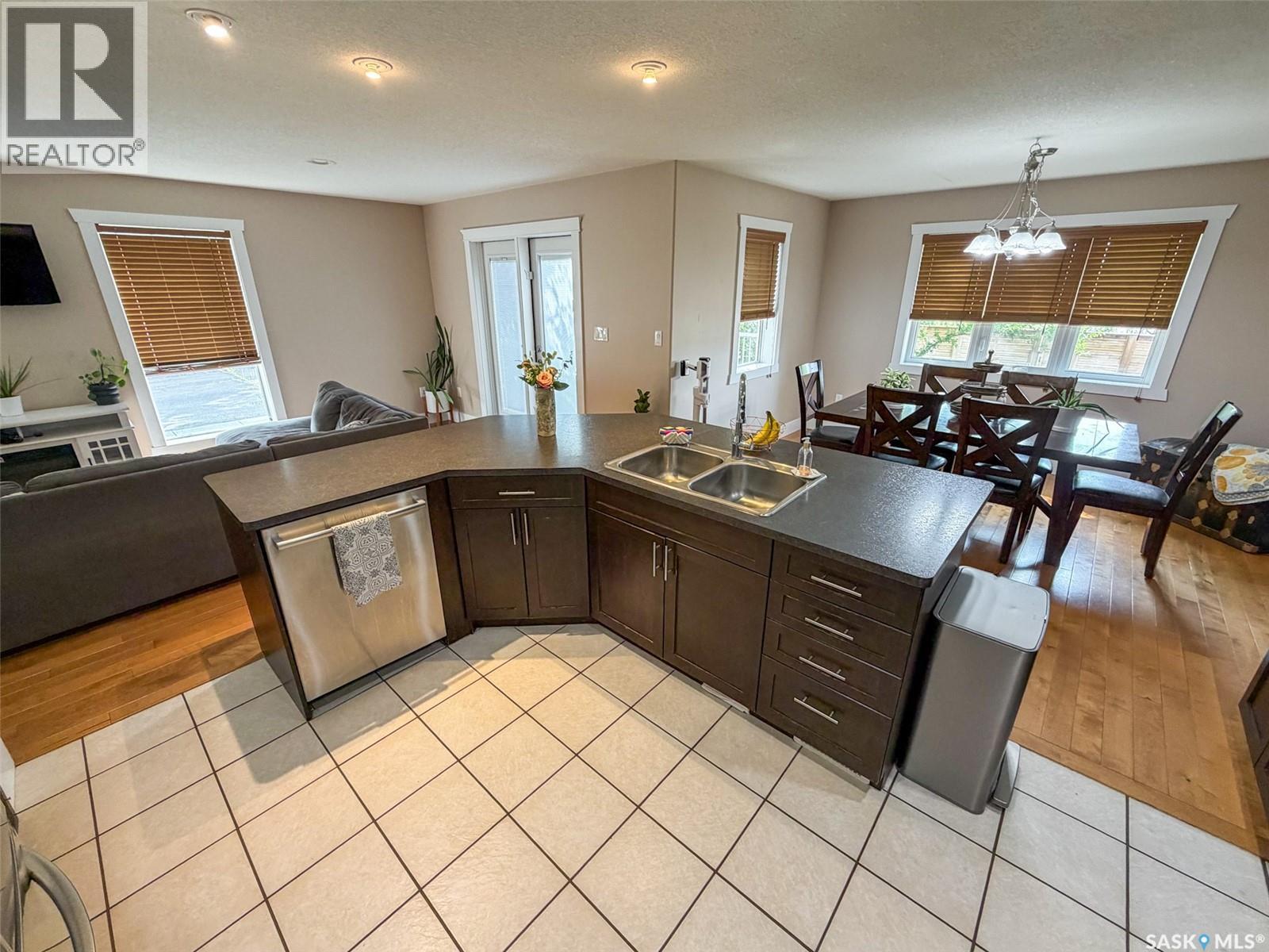 715 Centre Street Property Photo 19