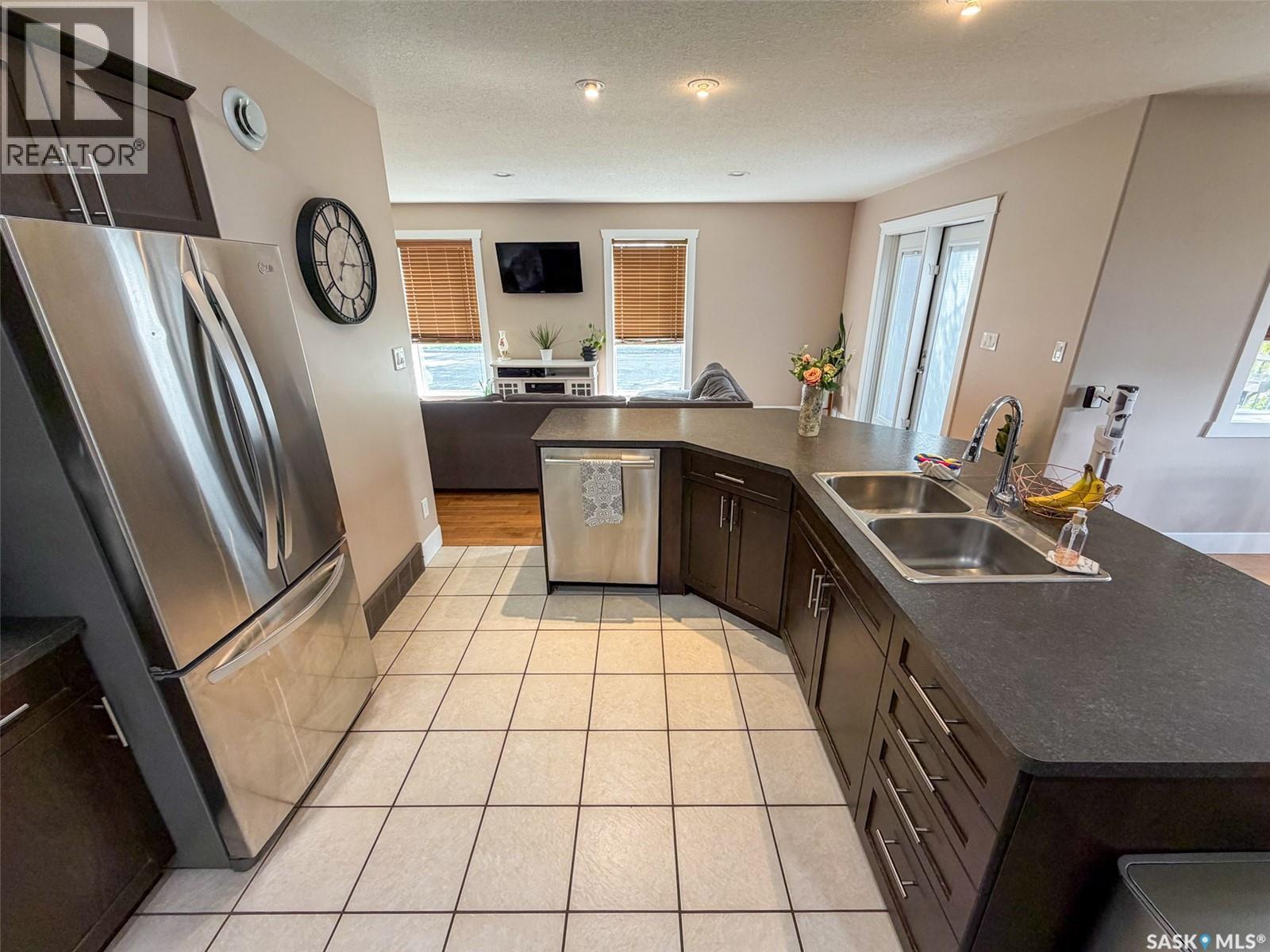 715 Centre Street Property Photo 20