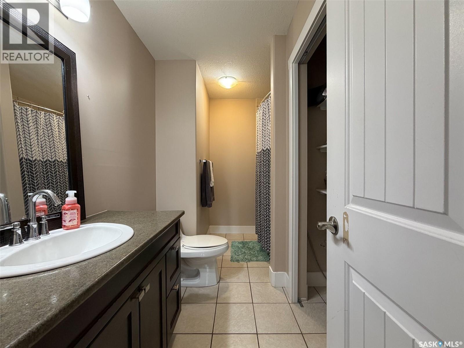 715 Centre Street Property Photo 32