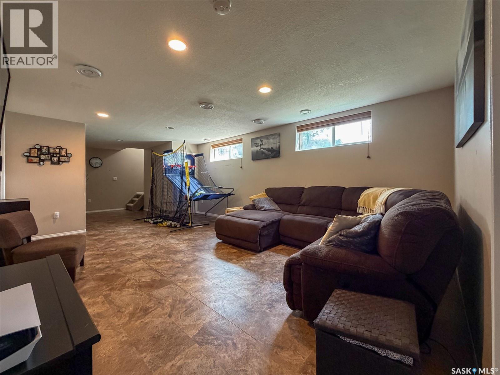 715 Centre Street Property Photo 47