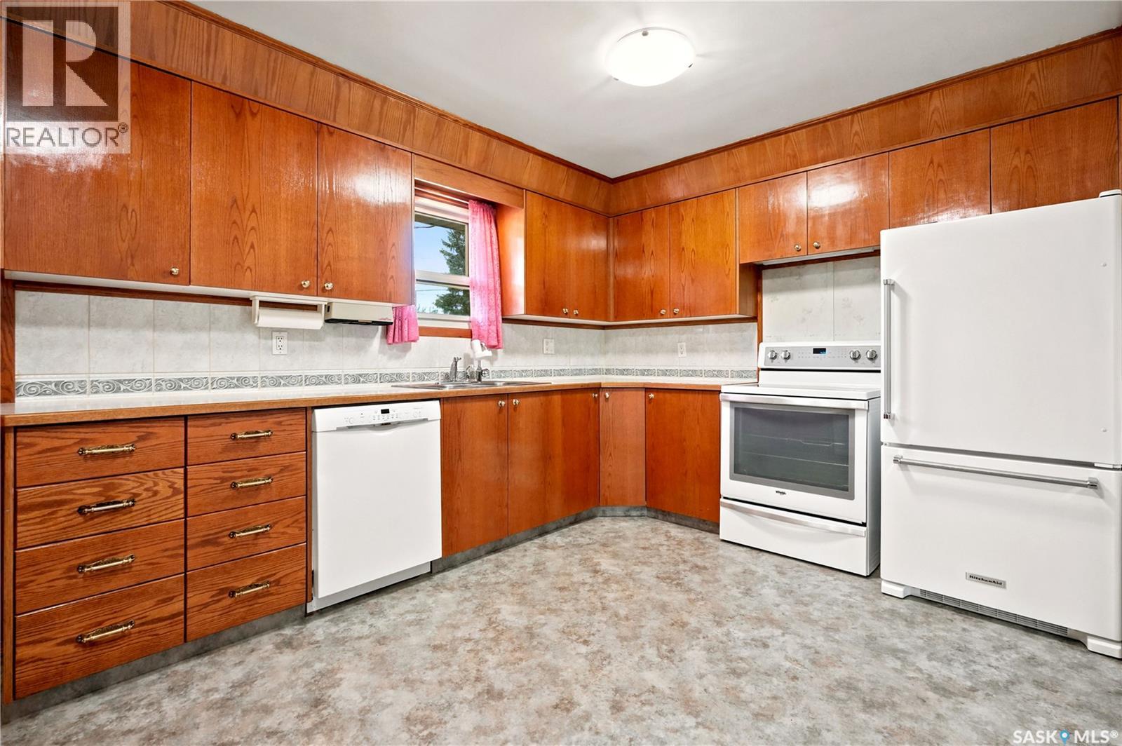 3326 4th Avenue N Property Photo 10