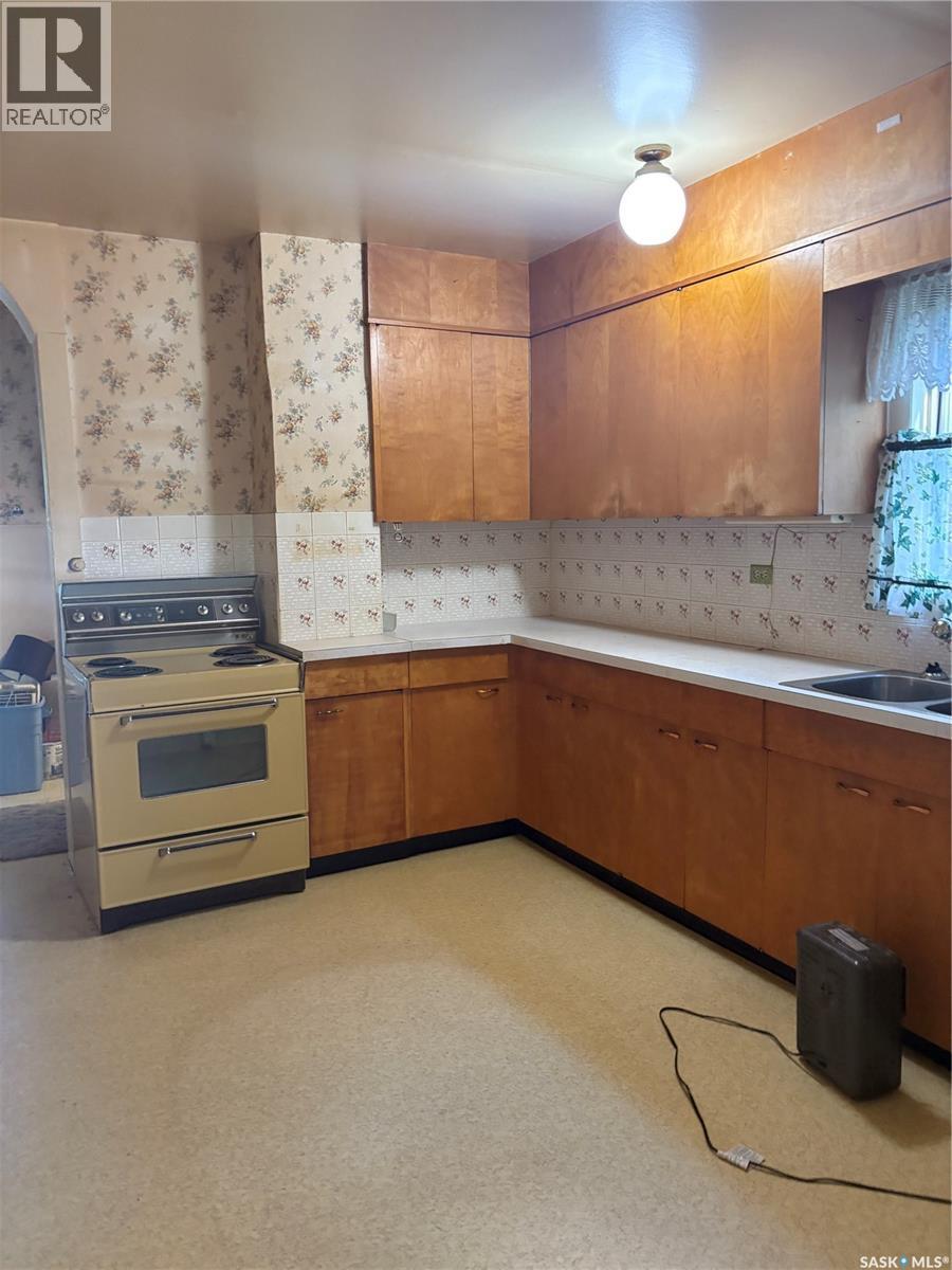 214 West Avenue Property Photo 3