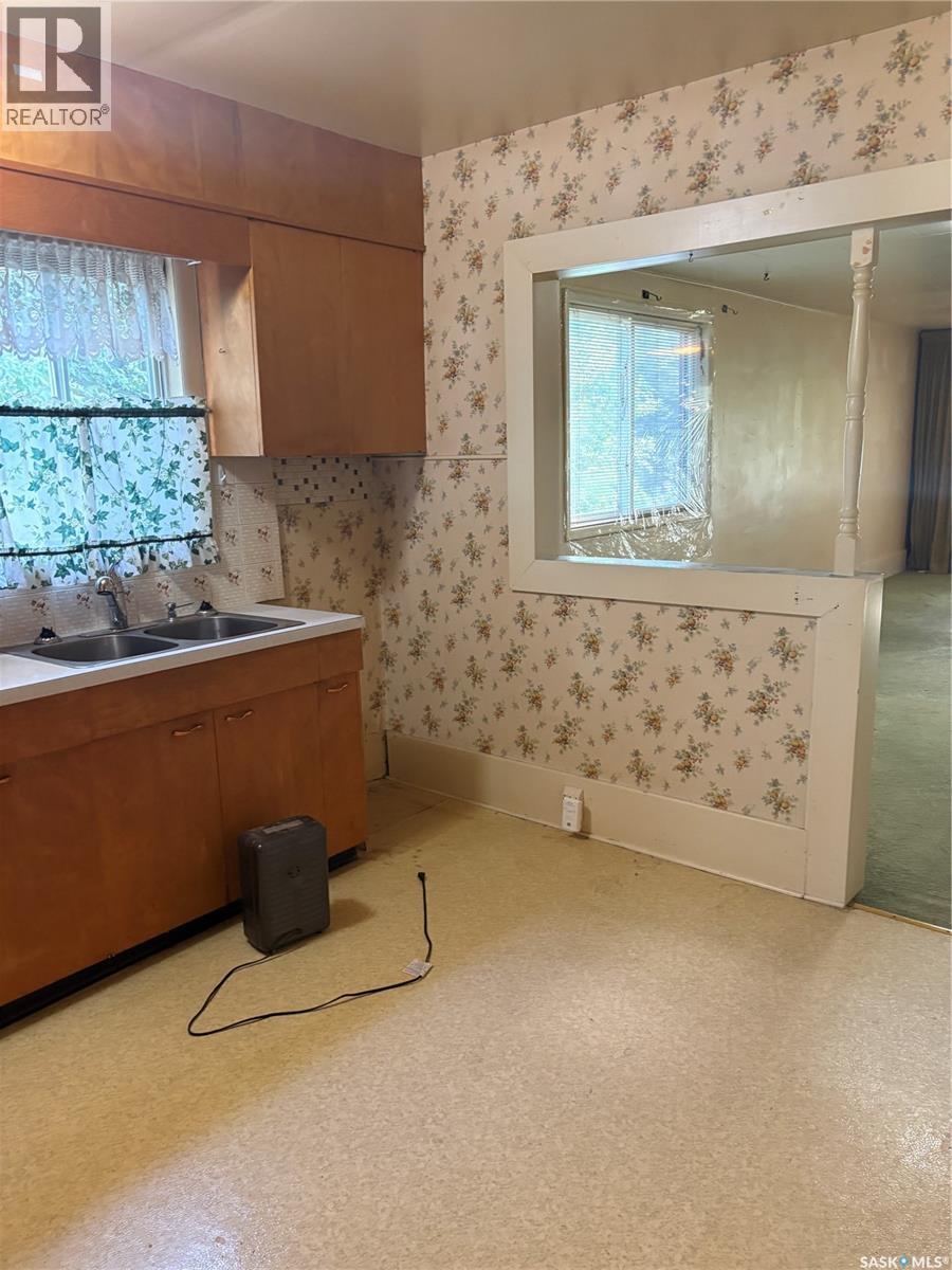 214 West Avenue Property Photo 4