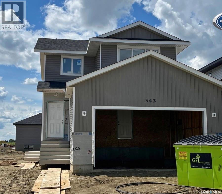 342 Traeger CLOSE Property Photo 1