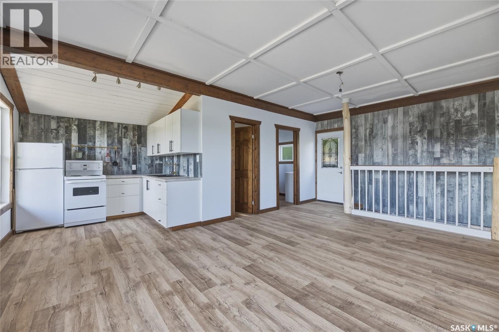 99 Summerfeldt Drive Property Photo 14