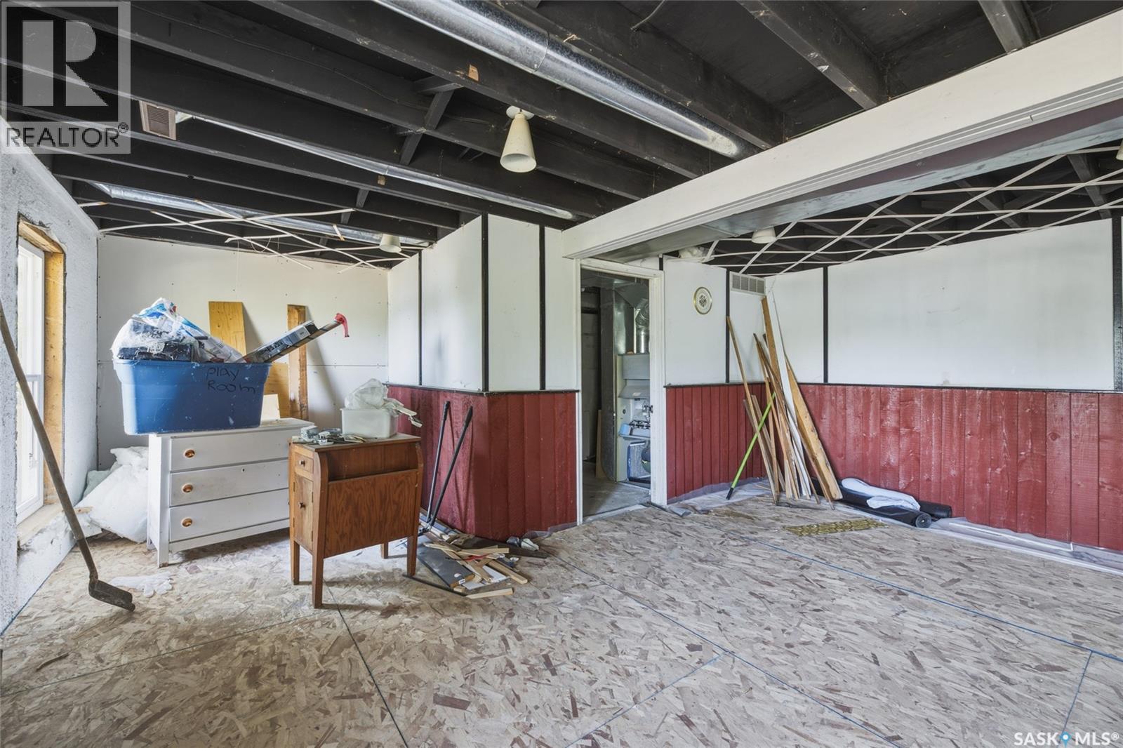 99 Summerfeldt Drive Property Photo 32
