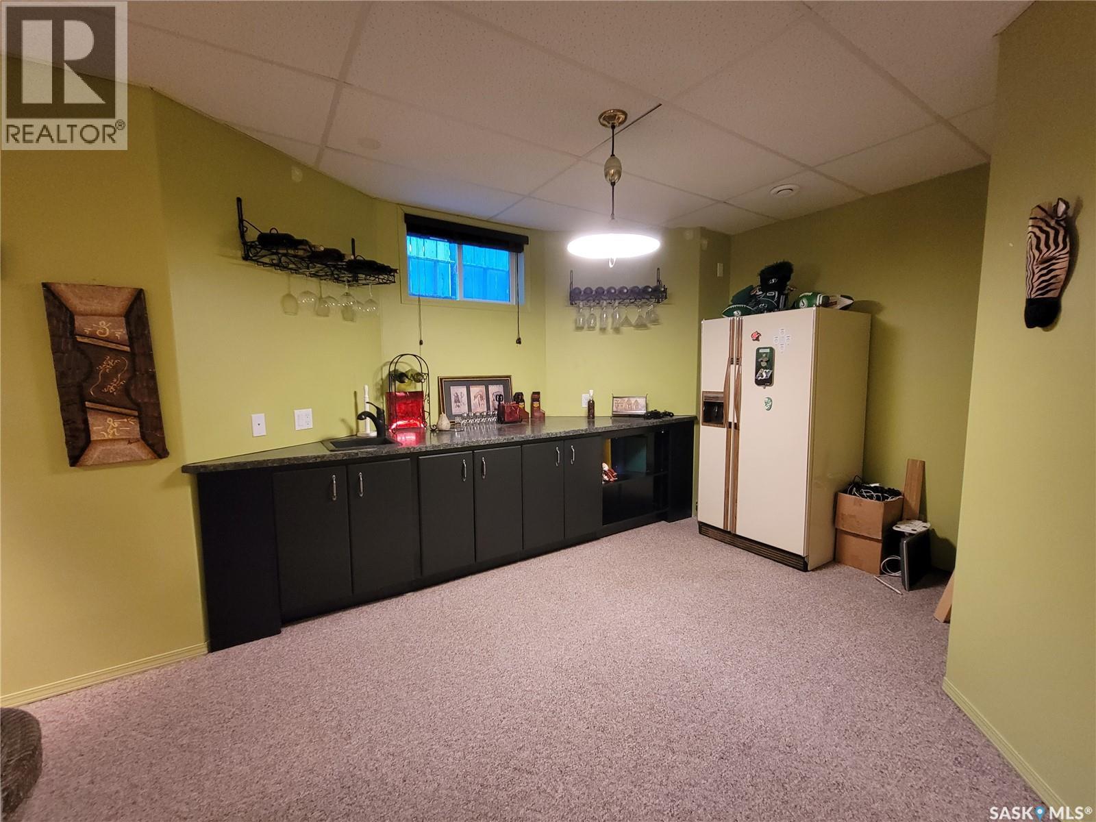 560 4th Avenue E Property Photo 33