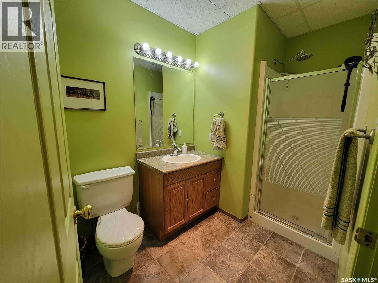 560 4th Avenue E Property Photo 36